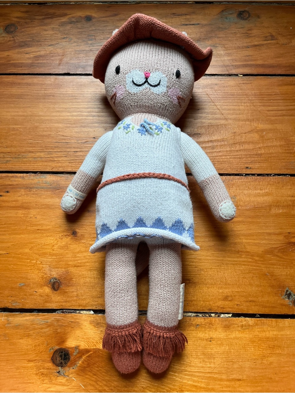 Cuddle + Kind Cat-20”